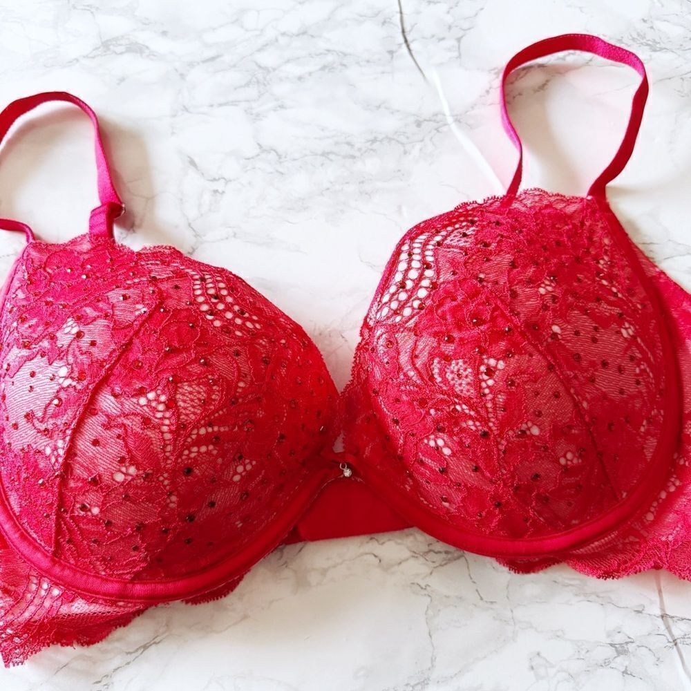 Victorias Secret plunge lace bling bra